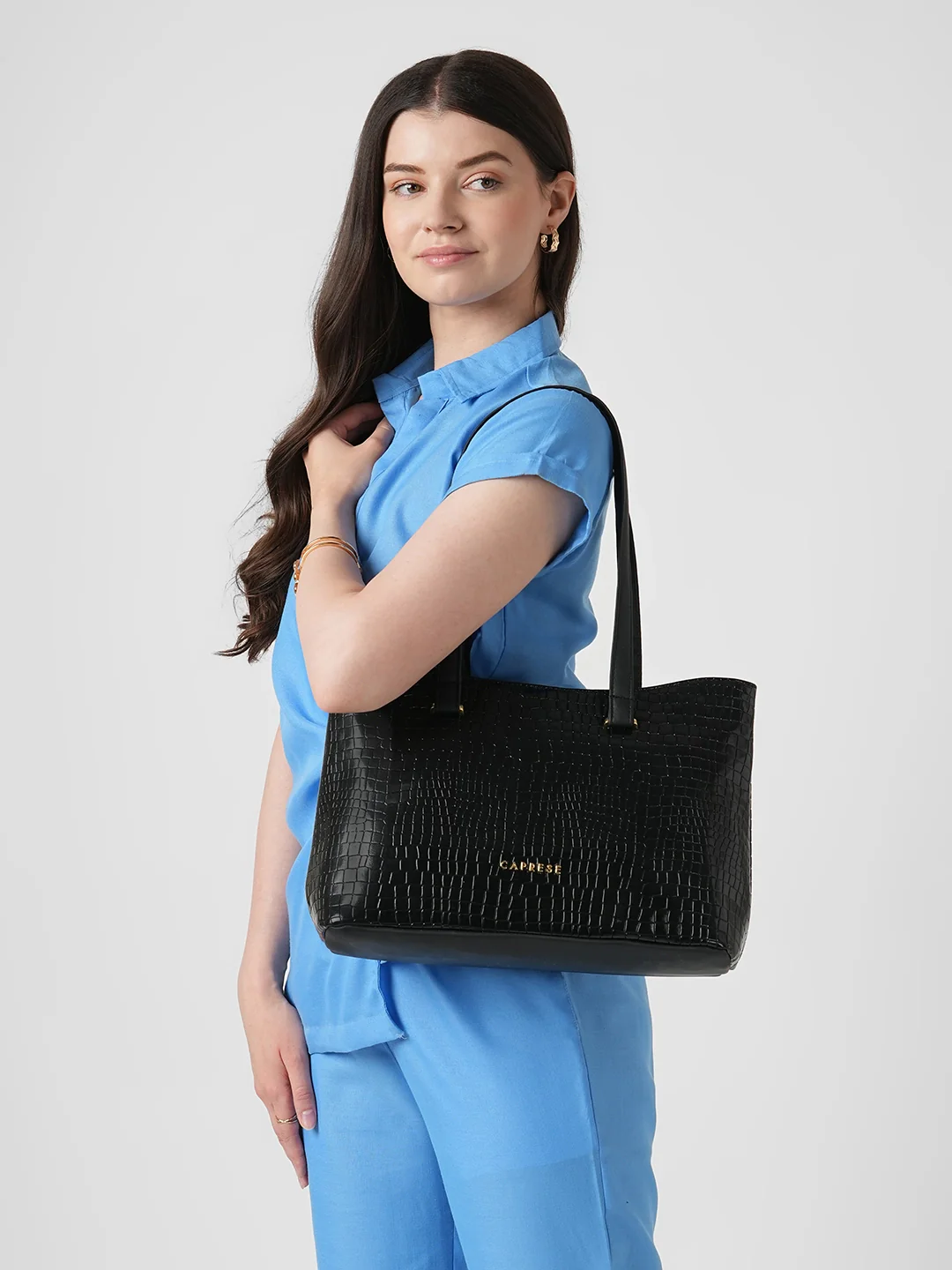 Caprese Suzie Medium Black Tote Bag - Image 2