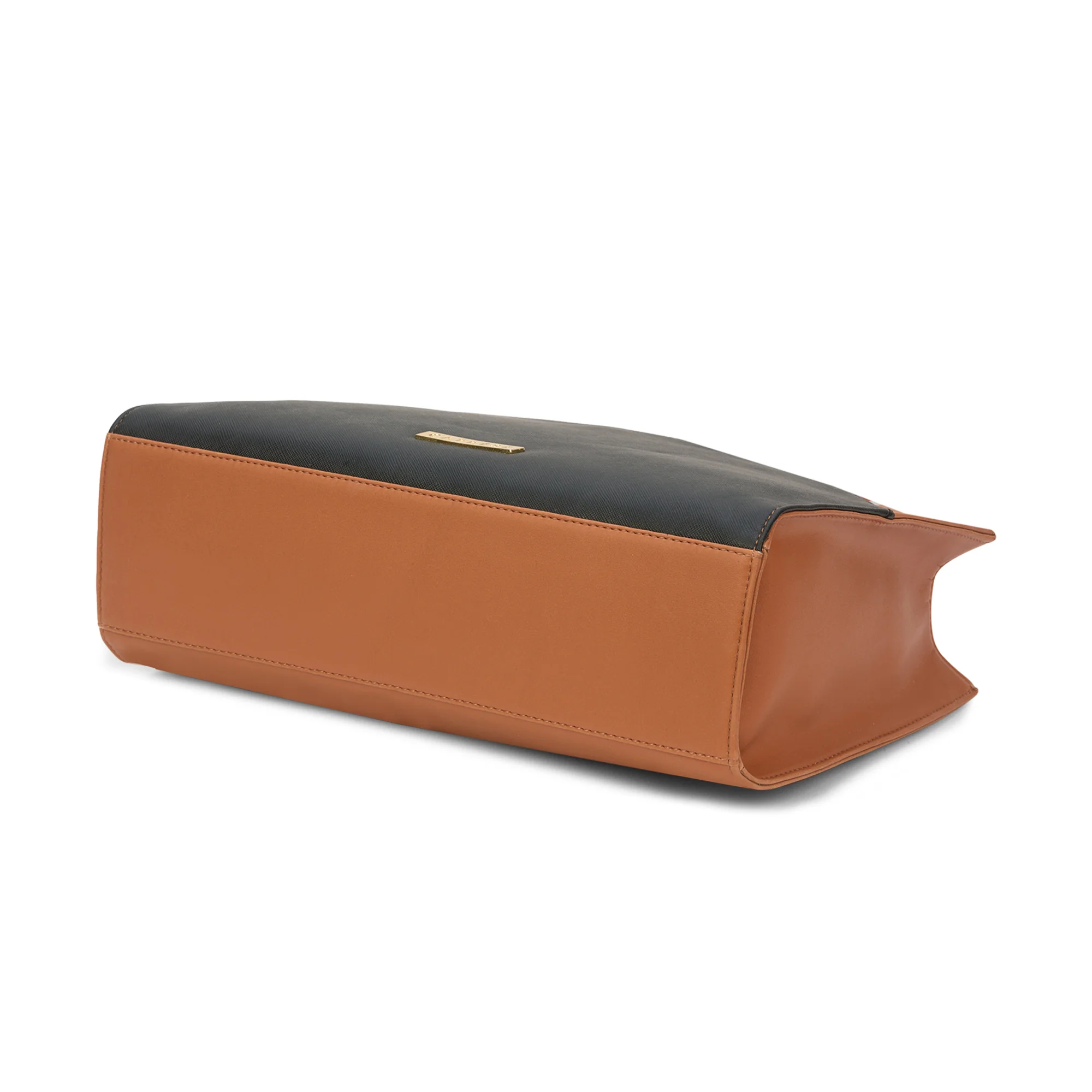 Caprese  Tarry Medium Tan Tote Bag - Image 5