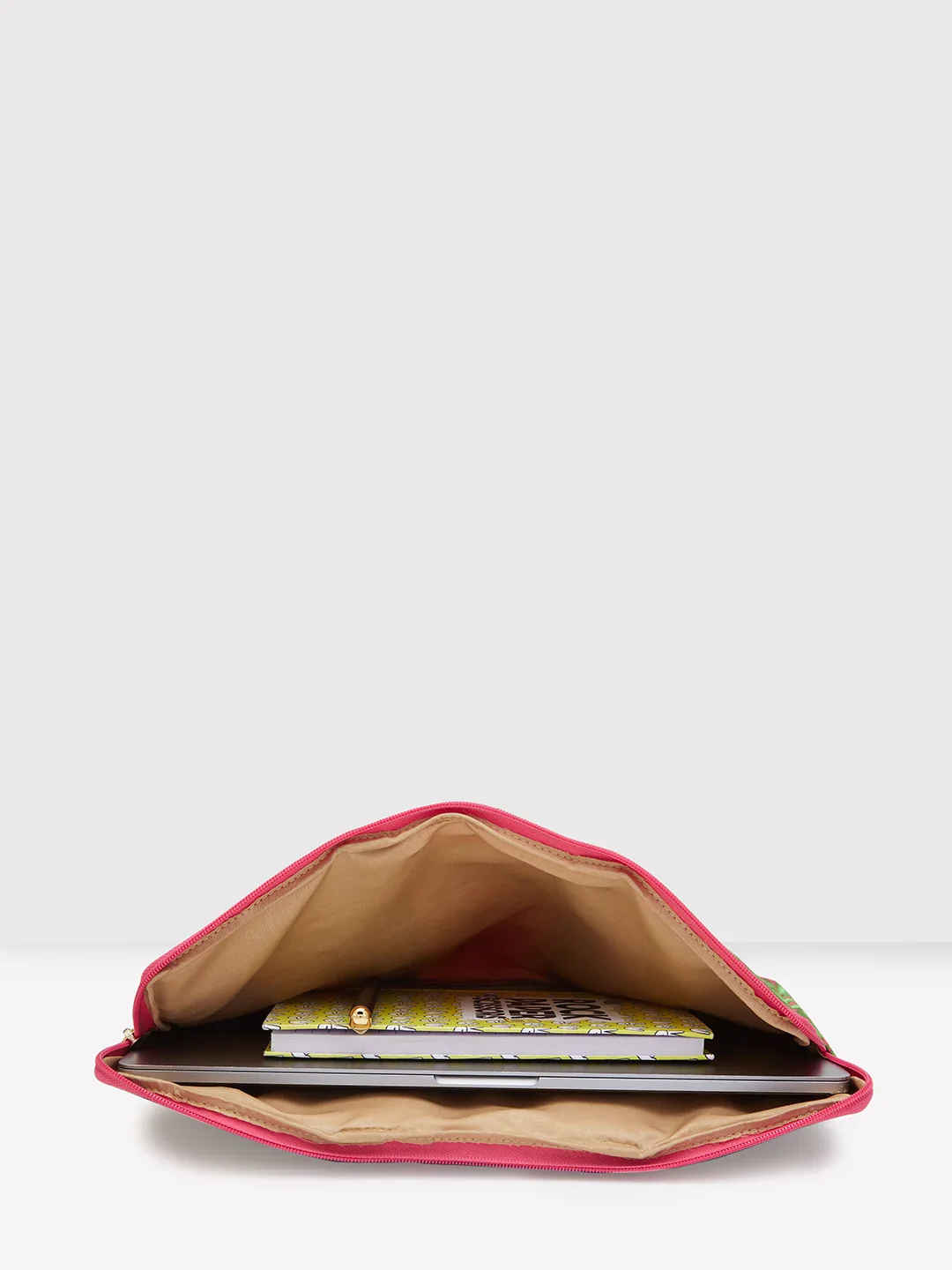 Caprese Tulip Large Green Laptop Sleeve Bag - Image 9