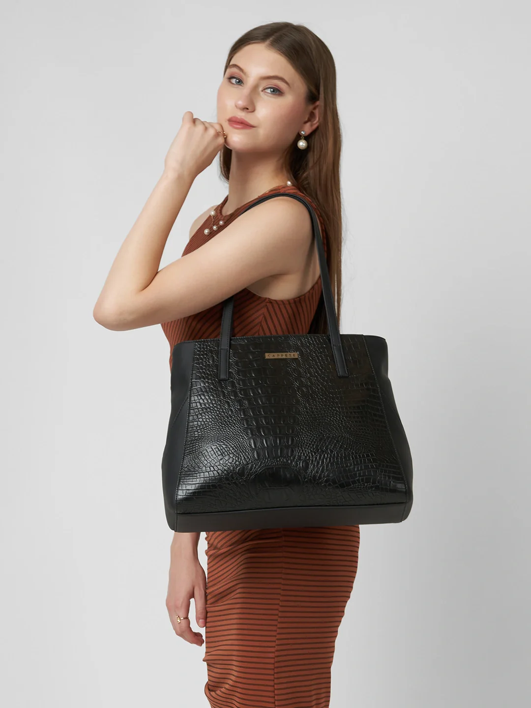 Caprese  Vani Large Black Satchel Bag - Image 2