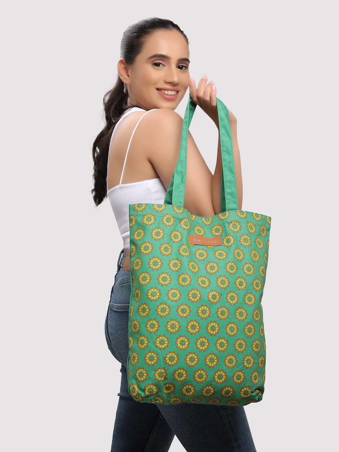 Caprese Vida Medium Light Green Tote Bag - Image 2
