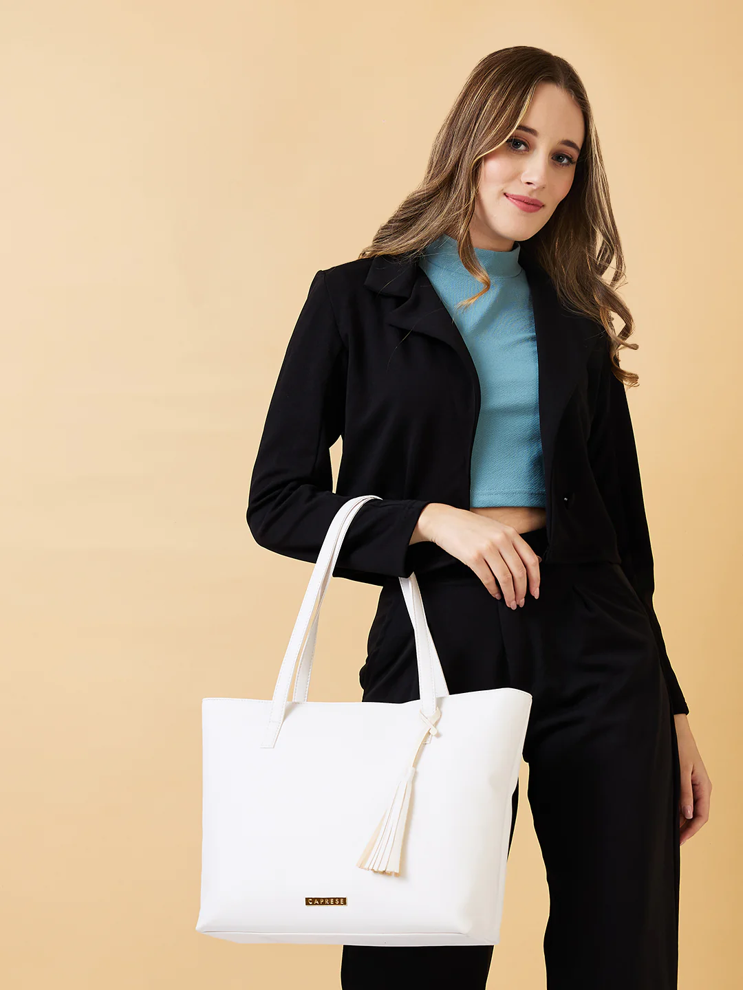 Caprese Vinci Medium Beige Tote Bag - Image 10