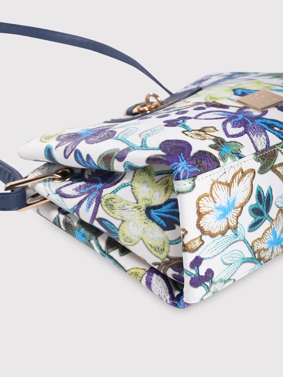 Caprese Wren Small Blue Sling Bag - Image 10