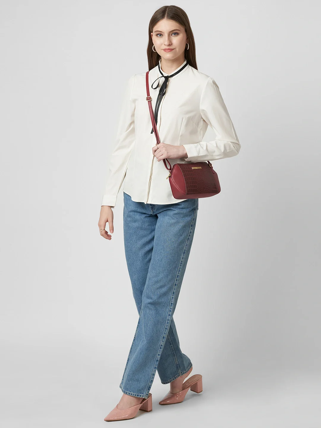 Caprese York Small Cherry Red Sling Bag - Image 10