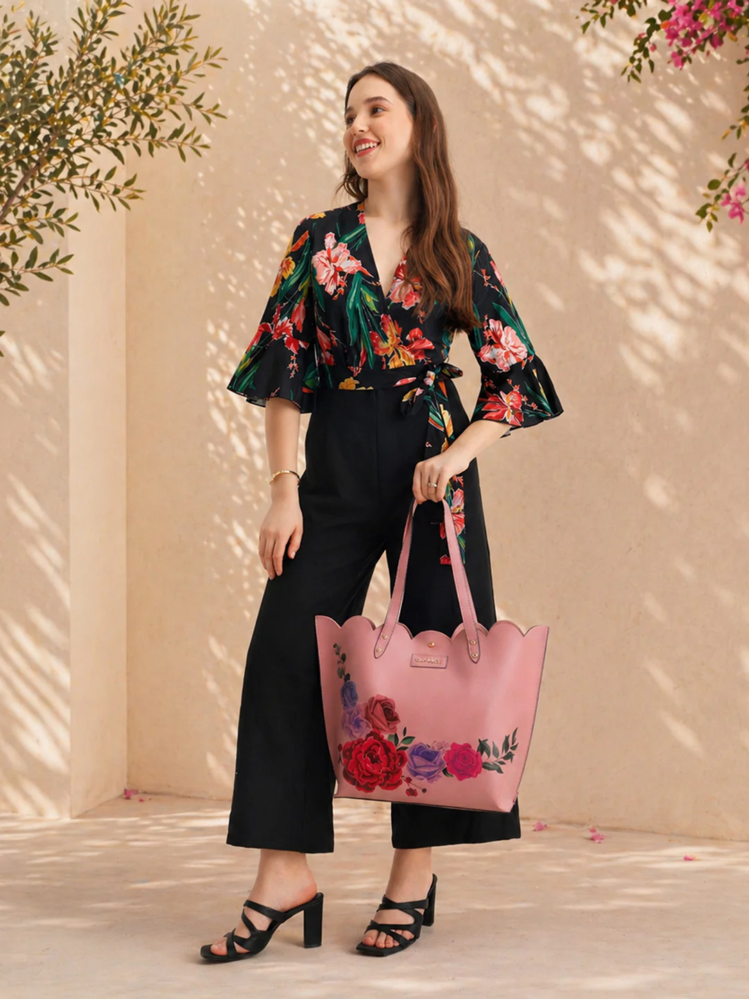 Caprese Zaria Large Blush Open Tote Bag - Image 10