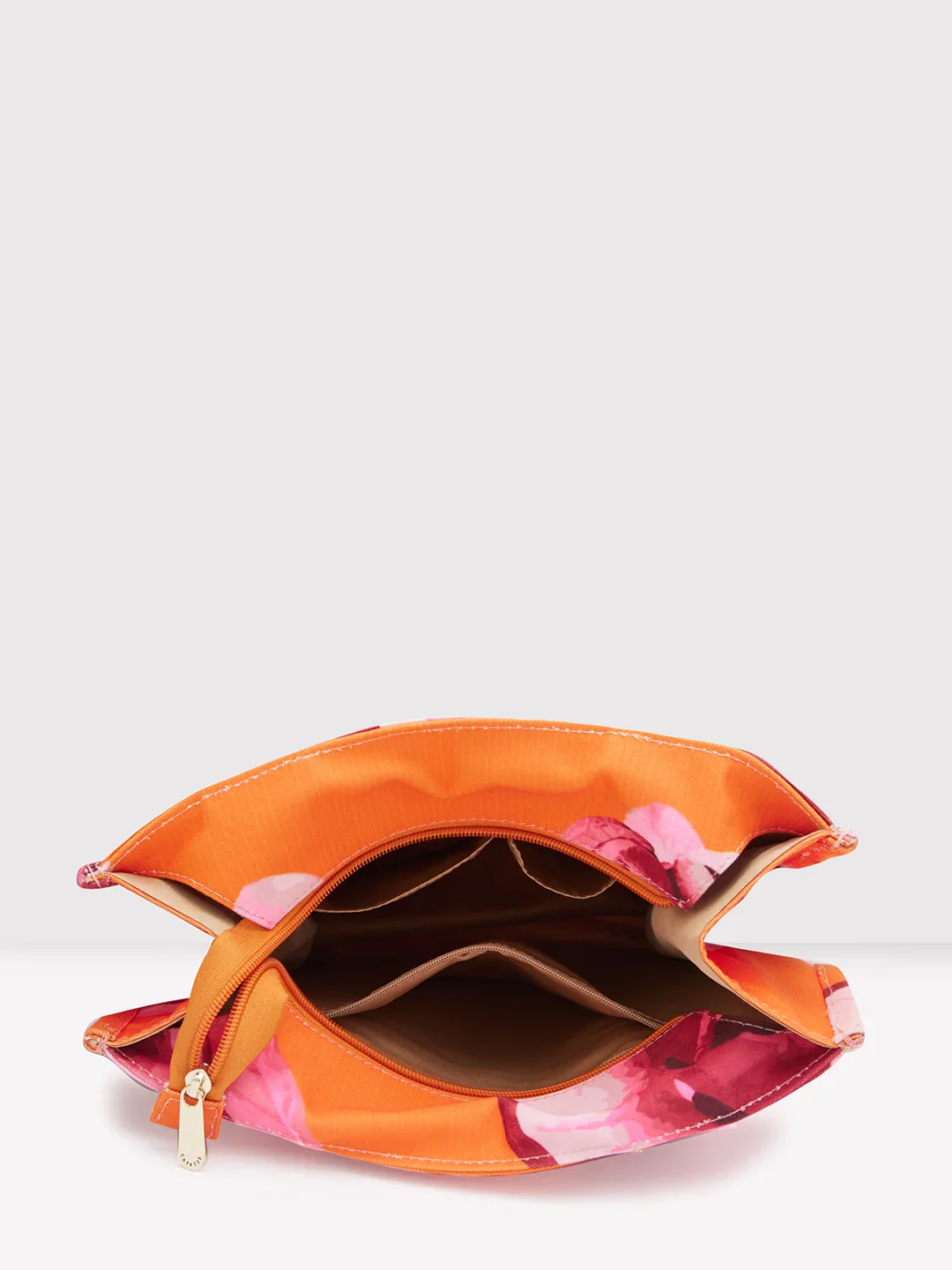 Caprese Ivy Large Orange Tote Bag - Image 9