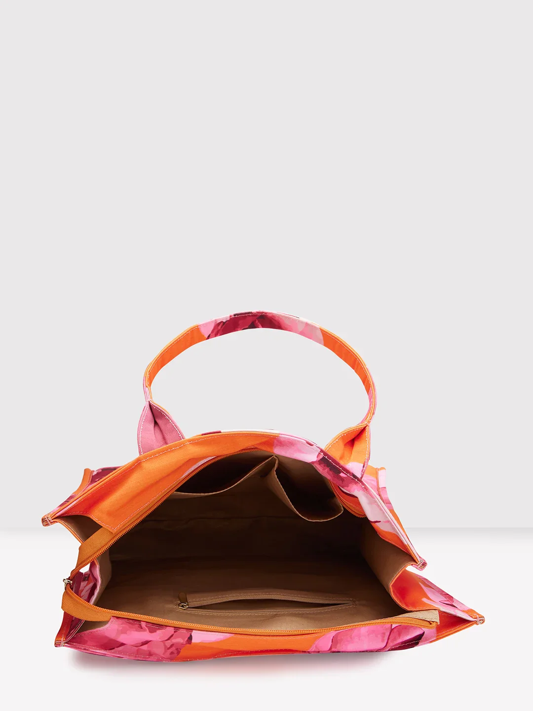 Caprese Ivy X Large Orange Tote Bag - Image 10